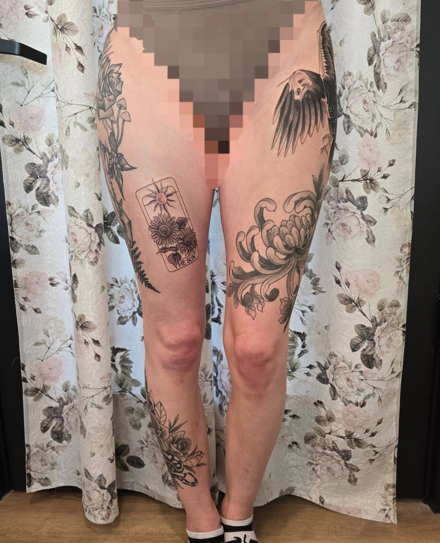 Tattoo by @taylornichole.tattoos — black_and_grey