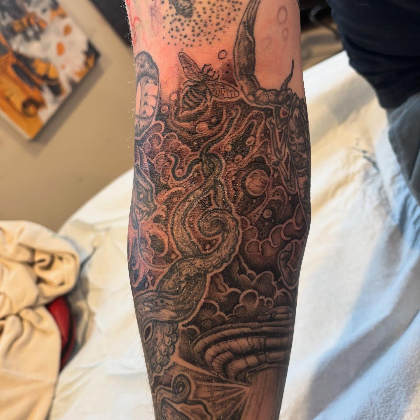 Tattoo by @kevinberubetattooer — dotwork, black_and_grey