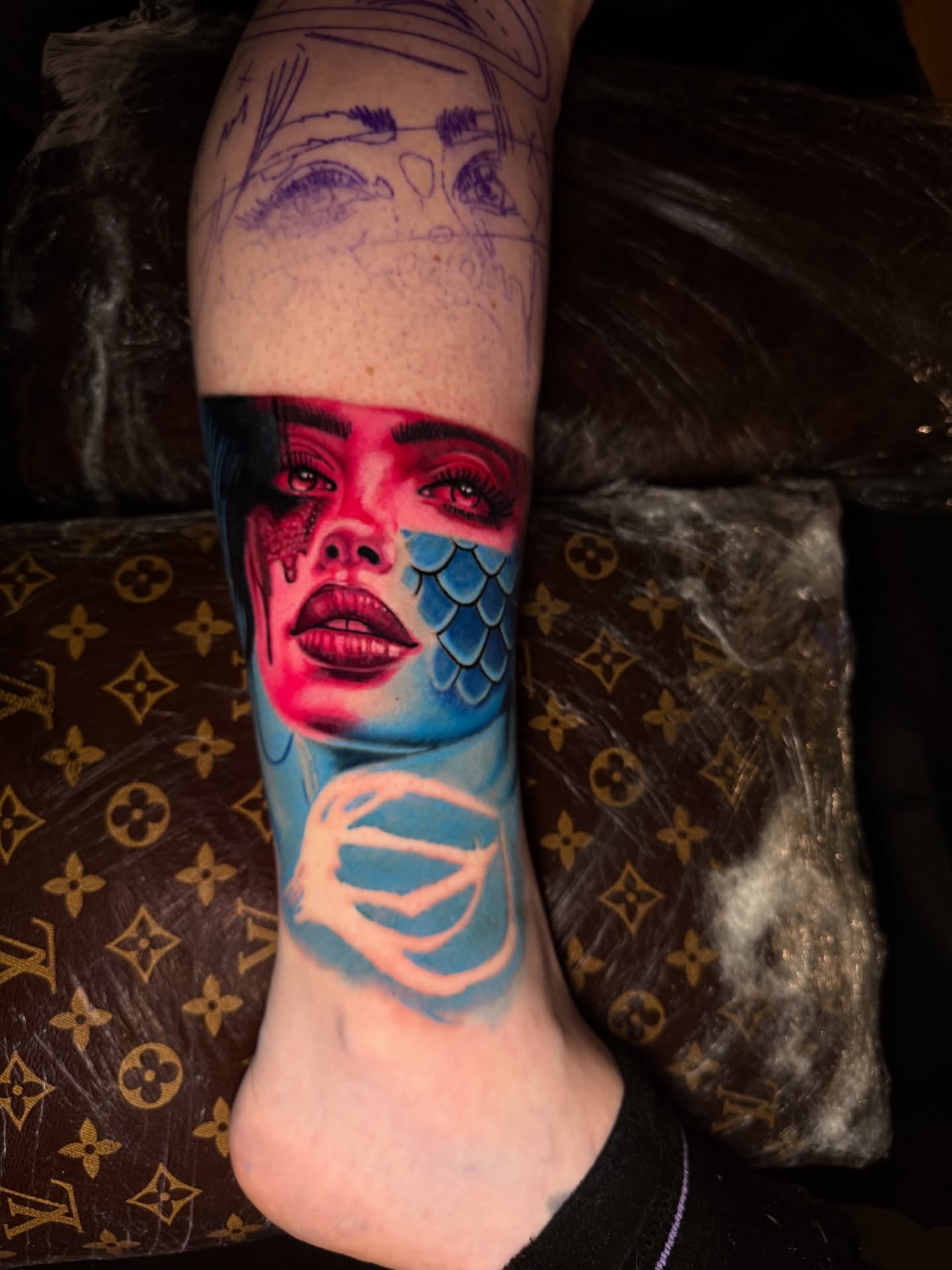 Tattoo by @macbarretttattoos — realism, dotwork