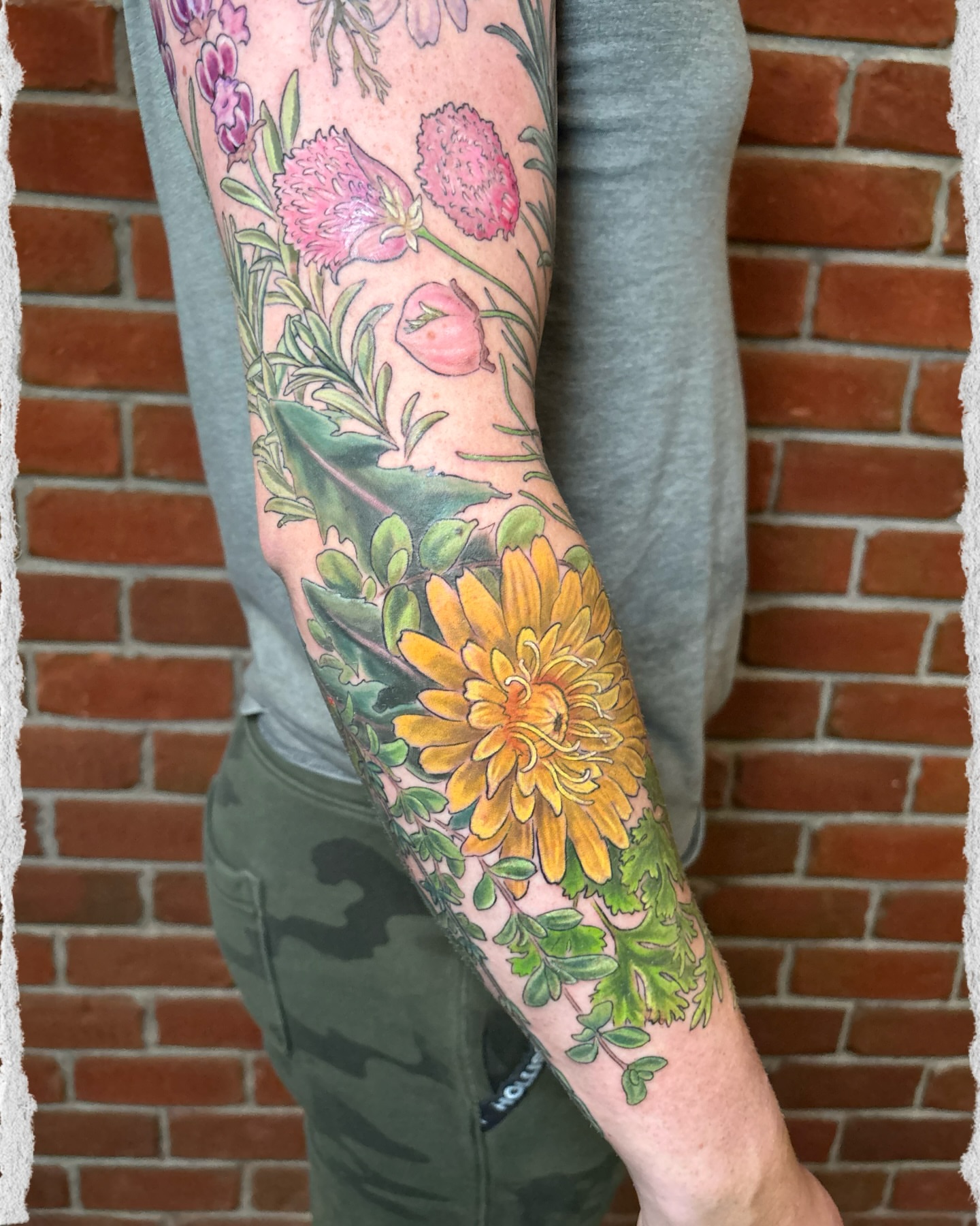 Floral bouquet realism tattoo on the forearm by Meg Mayhem ๐จ Sarenity Tattoo