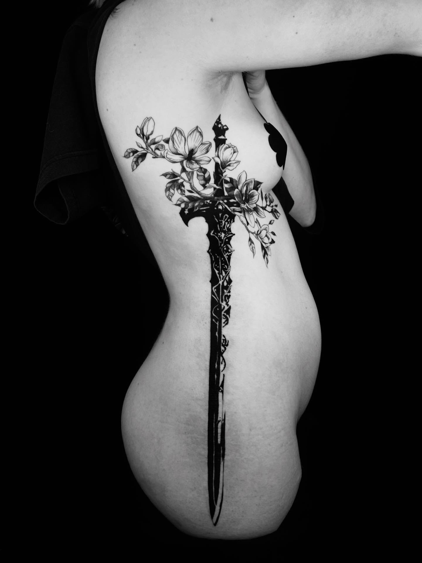 Tattoo by @xx_kipling_xx — black_and_grey, ornamental