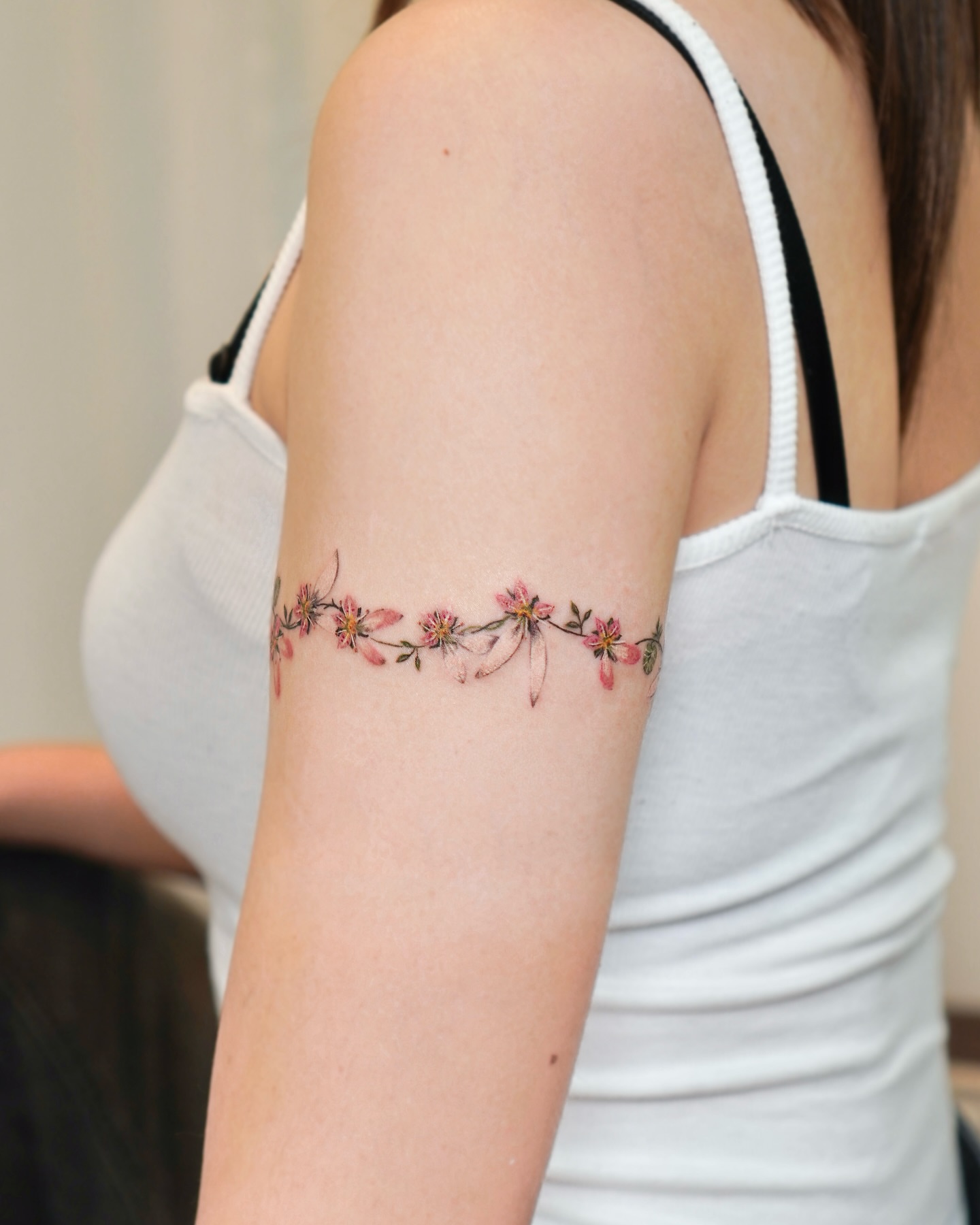 Tattoo by @yous_tattoo — fine_line