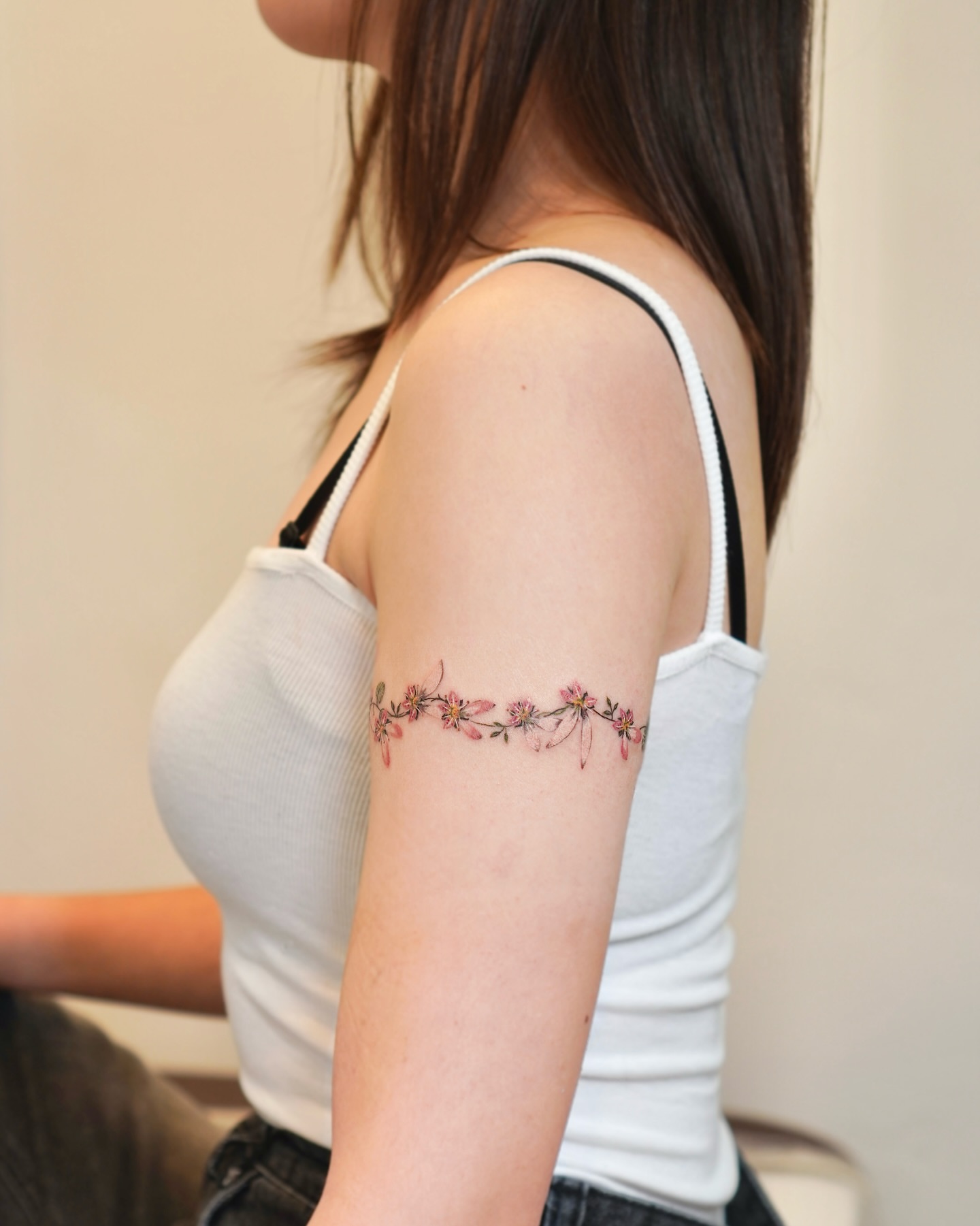 Tattoo by @yous_tattoo — fine_line