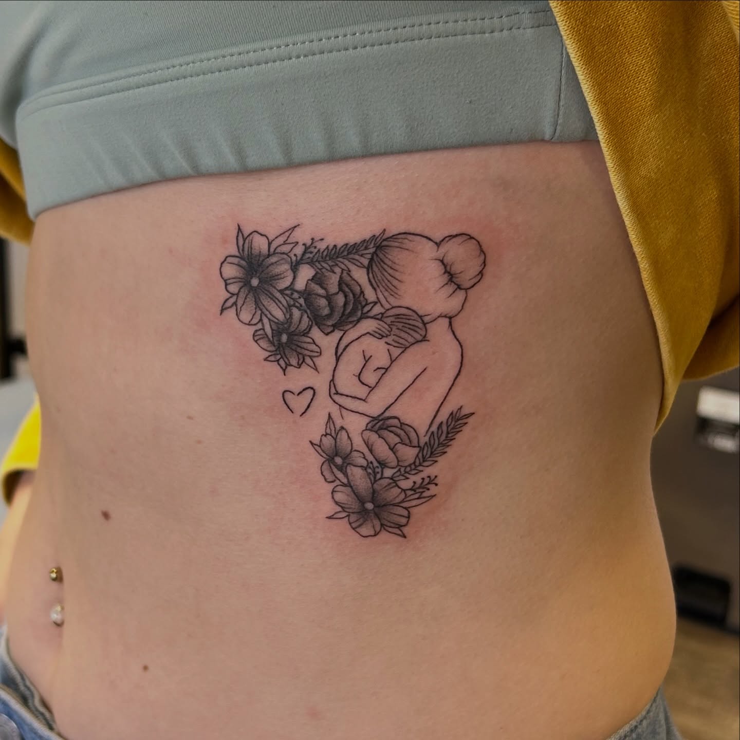 Tattoo by @hawkins.mirrandaa — black_and_grey