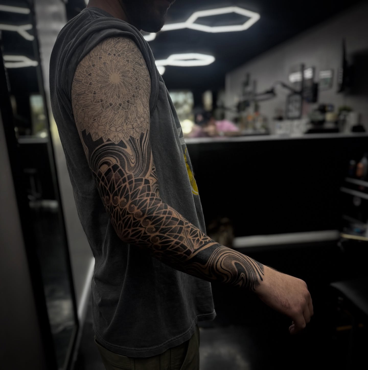 Tattoo by @paul_schnellmynuts — geometric