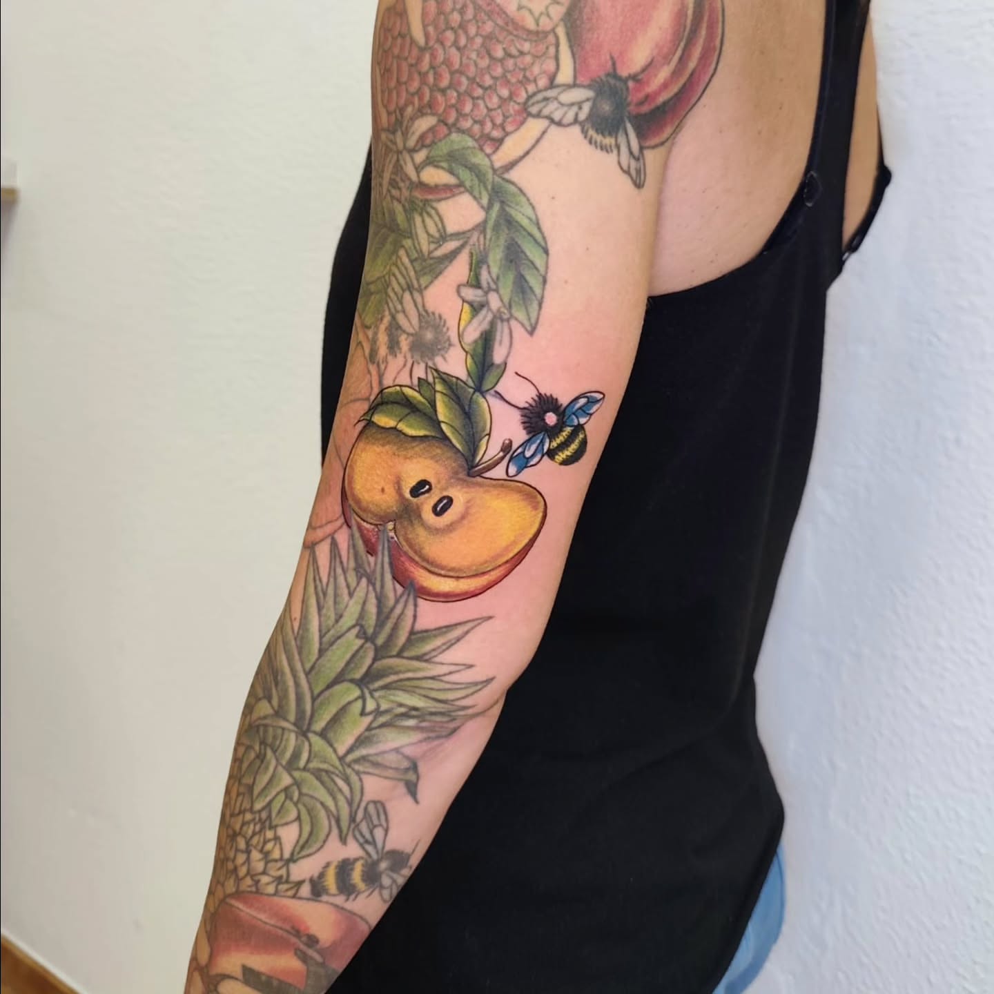 Tattoo by @martinatattoolanzarote β realism