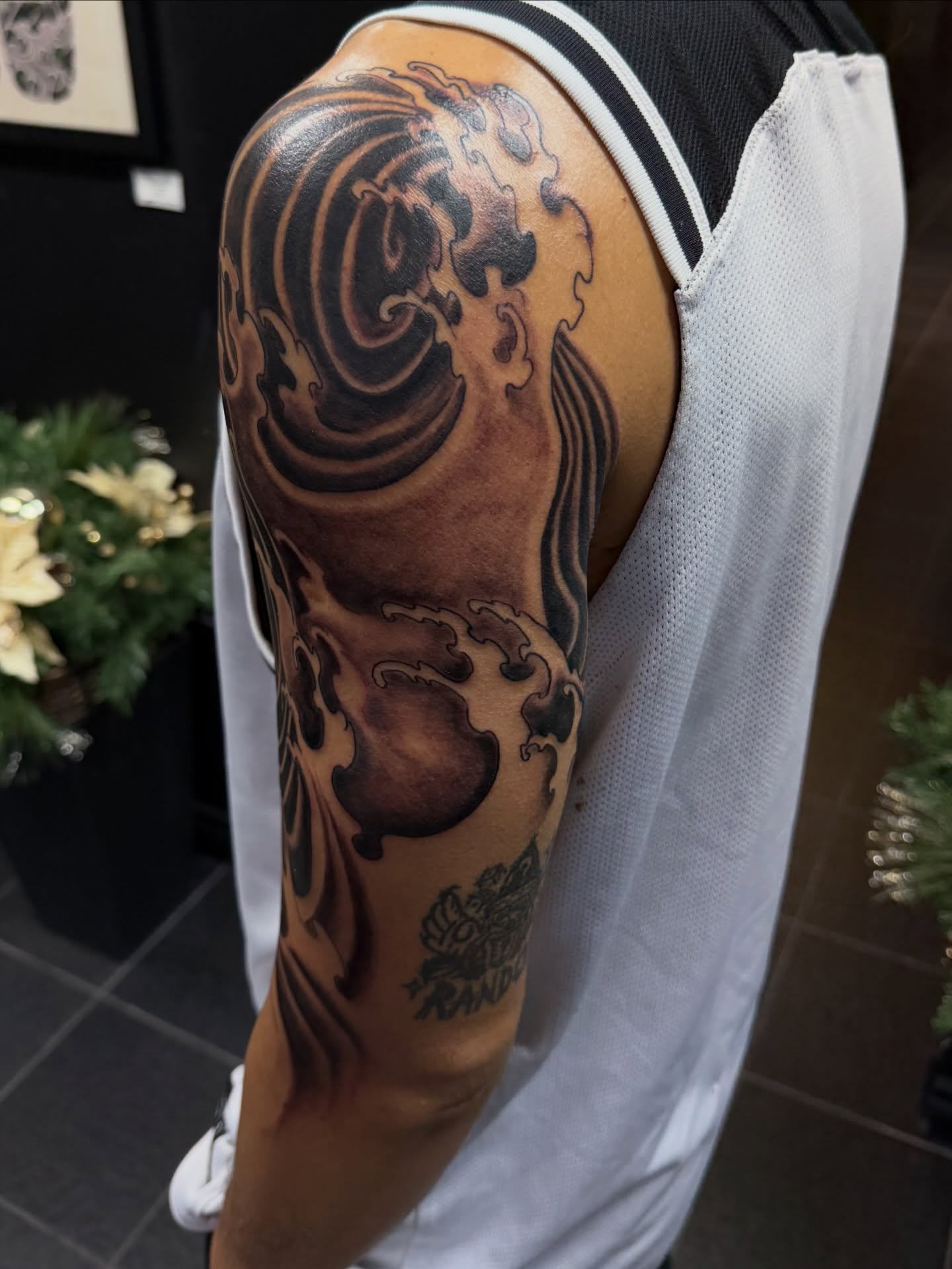 Tattoo by @raika__tattoo — black_and_grey