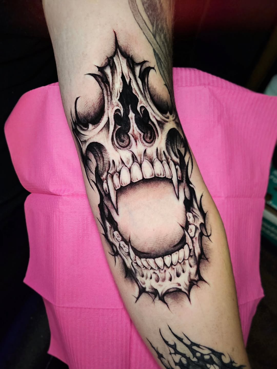 Tattoo by @prettiepluto — black_and_grey, realism