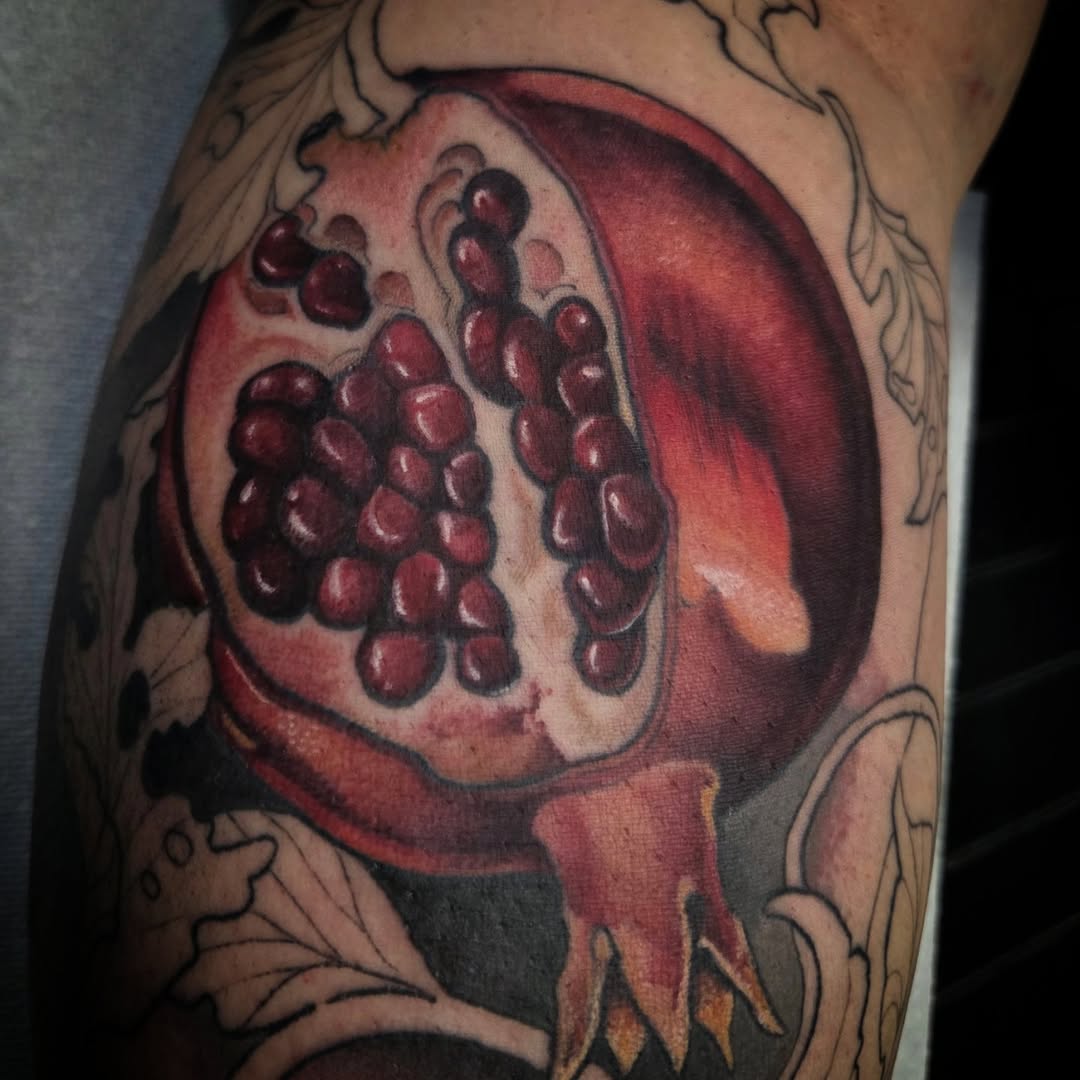 Tattoo by @batbonez โ realism, color