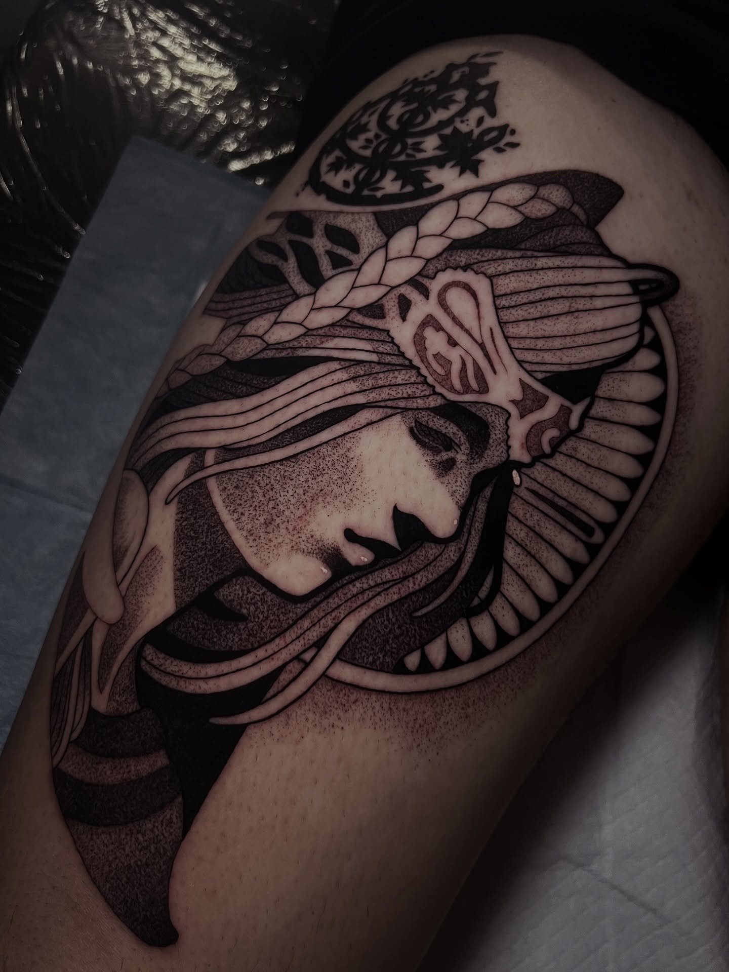 Tattoo by @jett_sonn β dotwork, realism