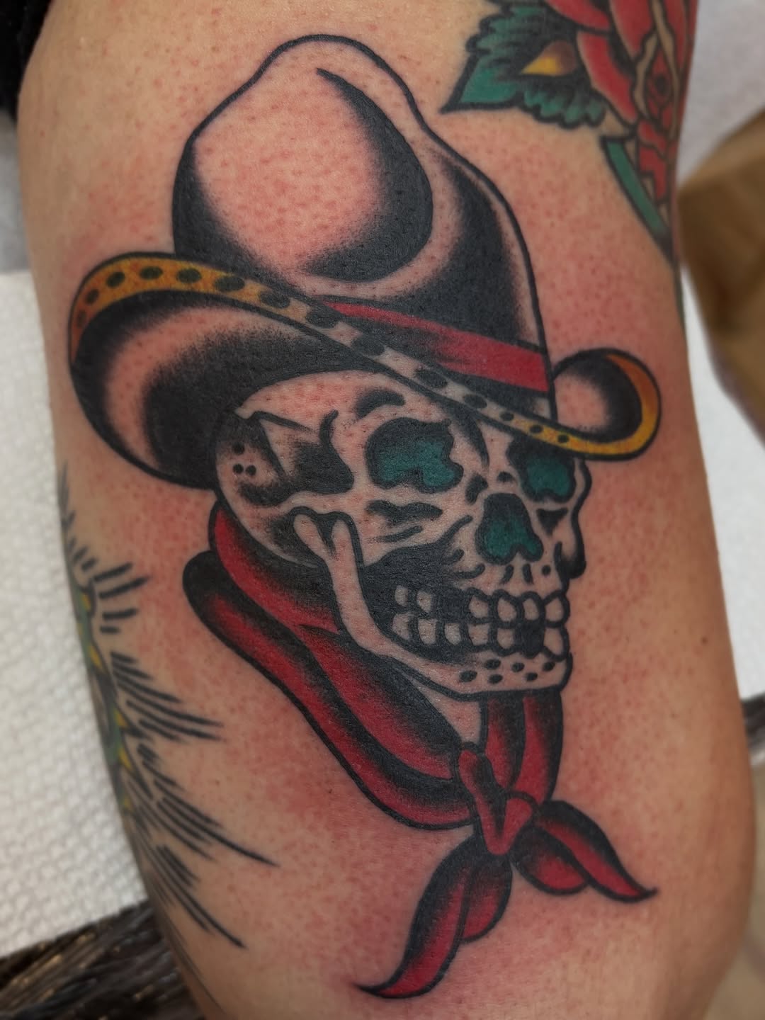 Tattoo by @losgonzaleztattoo — american_traditional