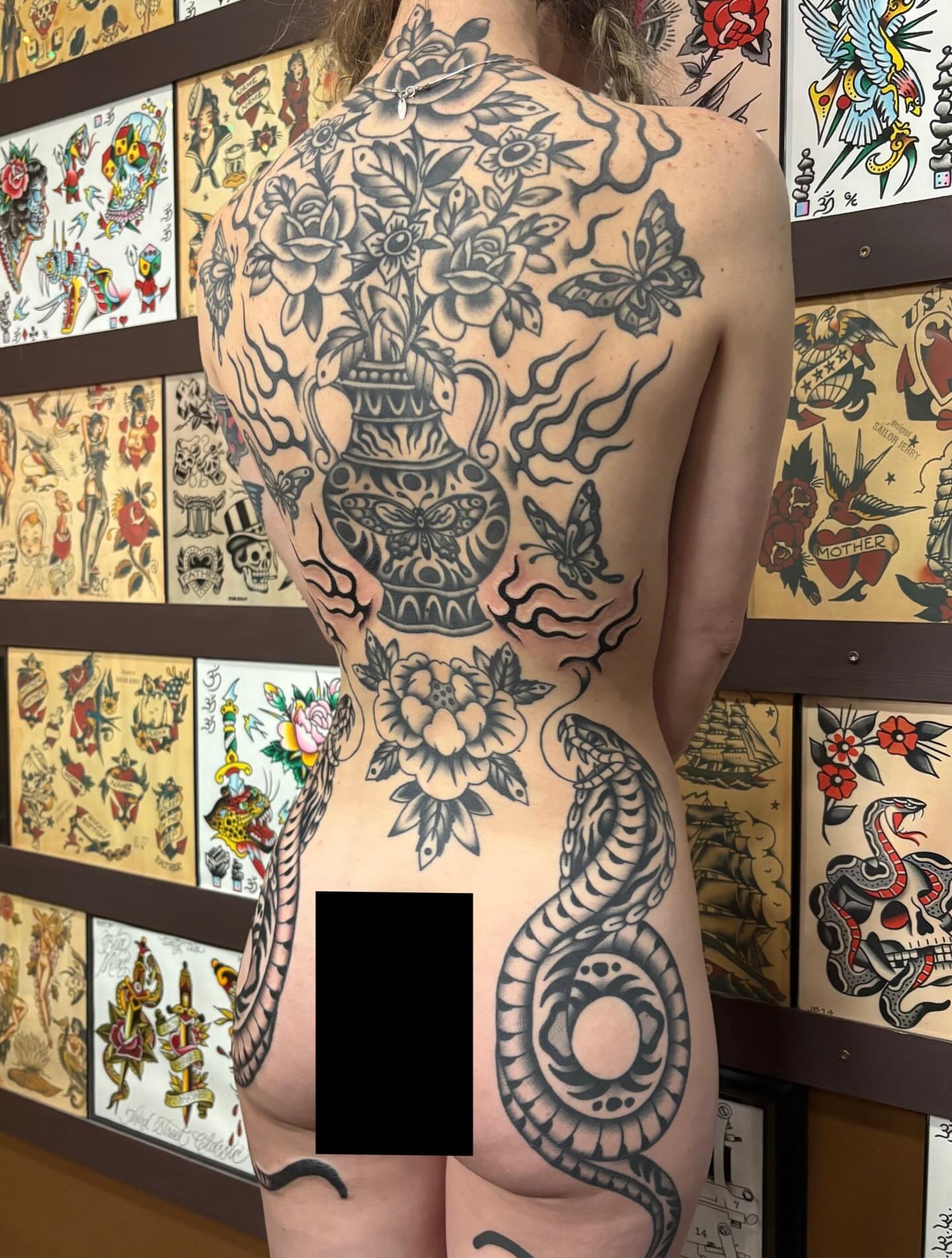 Vase with flowers American traditional tattoo on the back by sally ★ lee