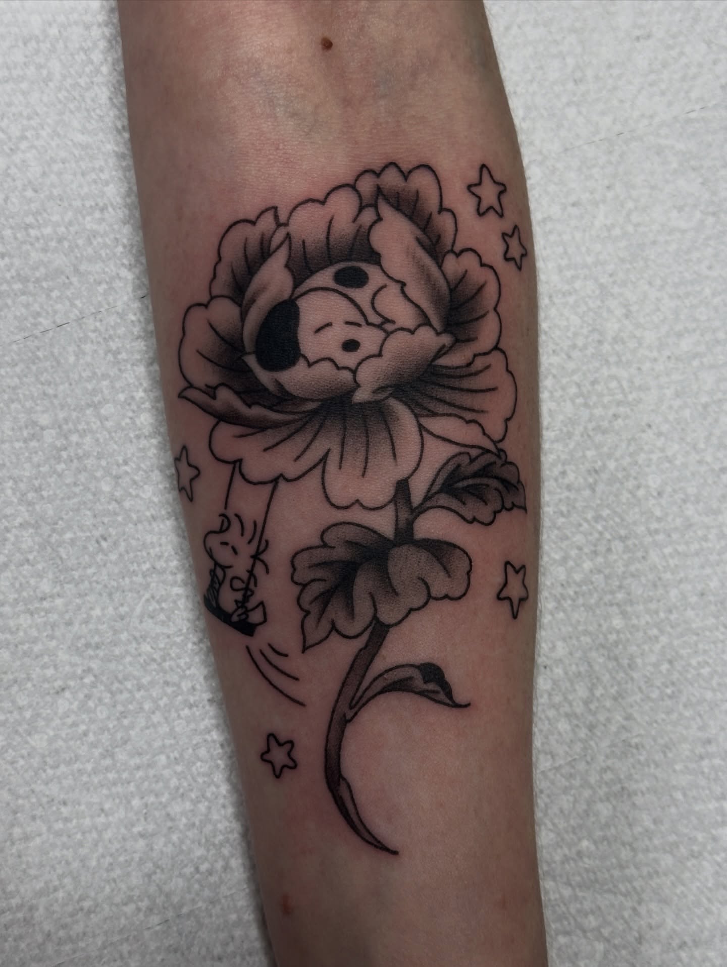 Tattoo by @countmia — black_and_grey