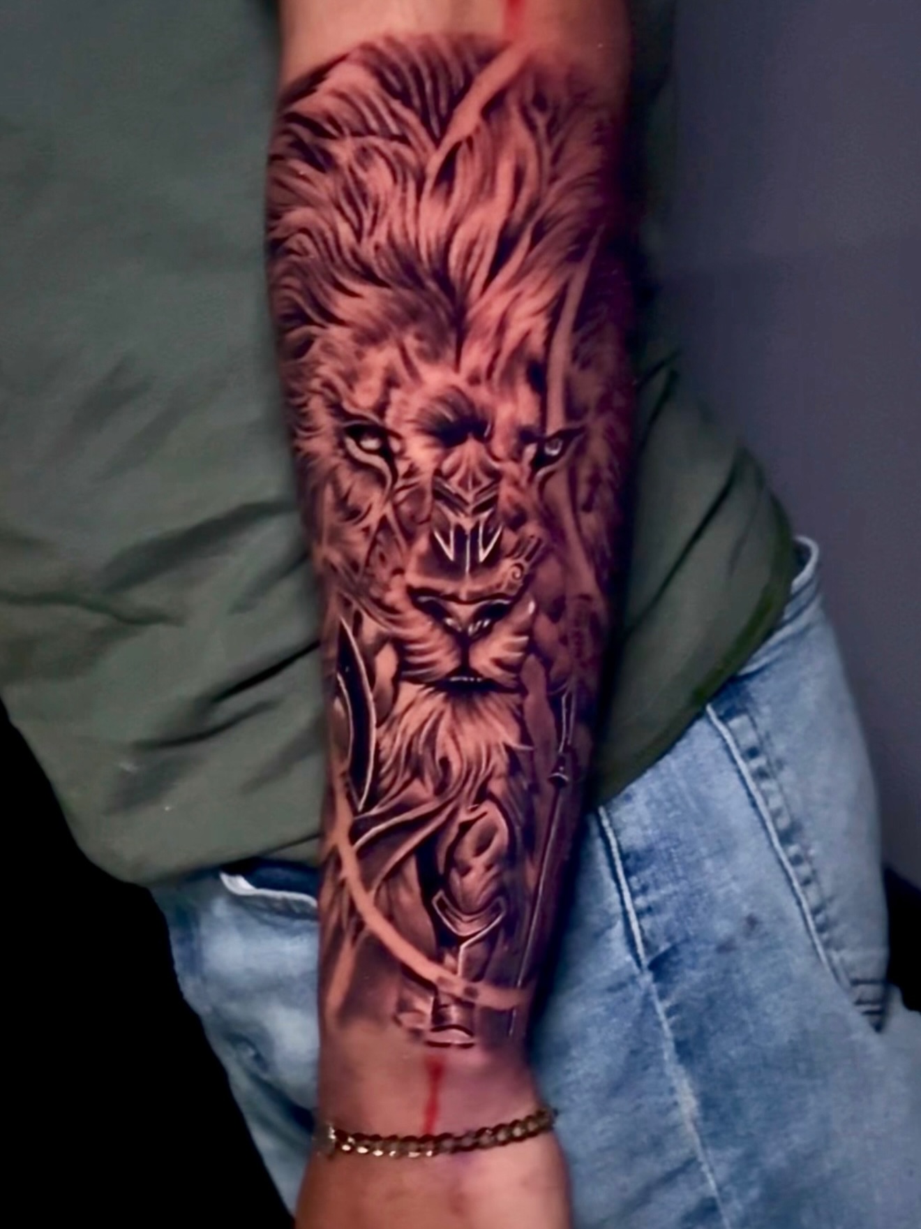 Lion realism tattoo on the forearm by Erick @ AZTEC_TATT