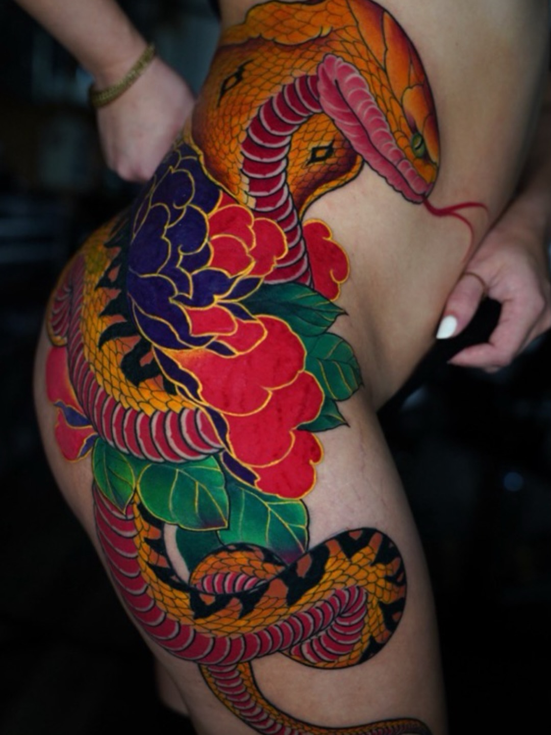 Snake and peony japanese irezumi tattoo on the thigh by Grego Hernandez, Miami, Florida