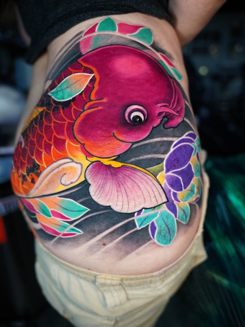 Koi fish japanese irezumi tattoo on the thigh by Grego Hernandez, Miami, Florida