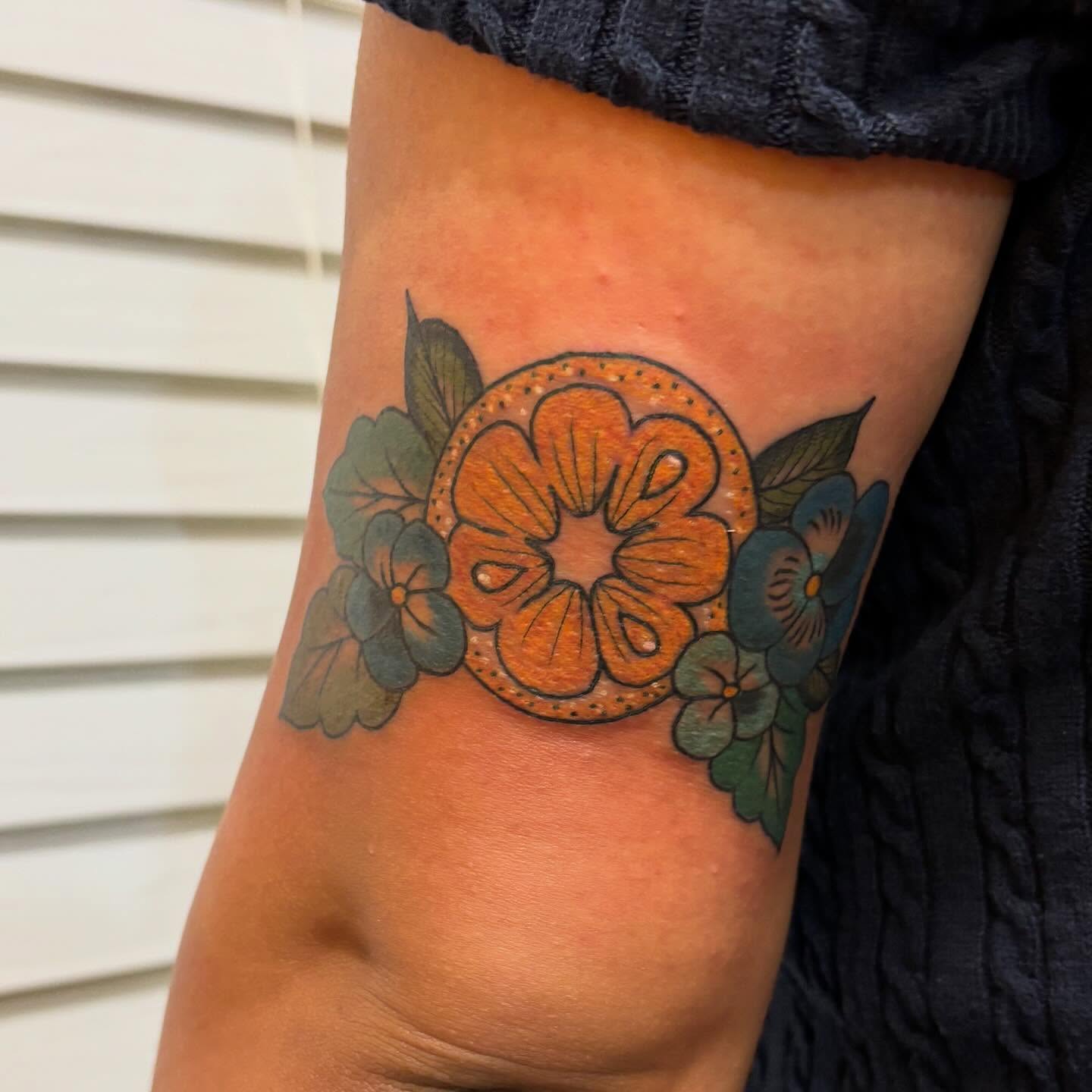 Tattoo by @rachel.cool — american_traditional