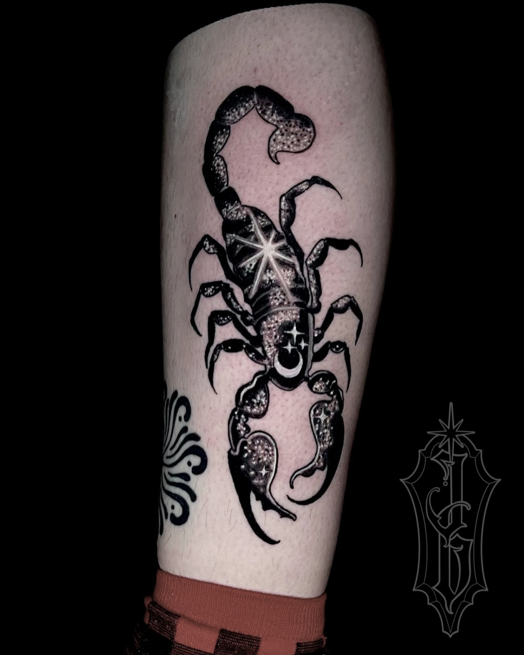 Tattoo by @j.breeziee — black_and_grey