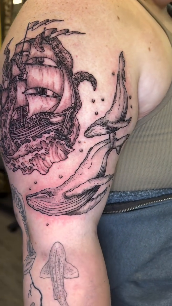 Fine line tattoo on the shoulder by Tyla Pistak, Seattle, Washington