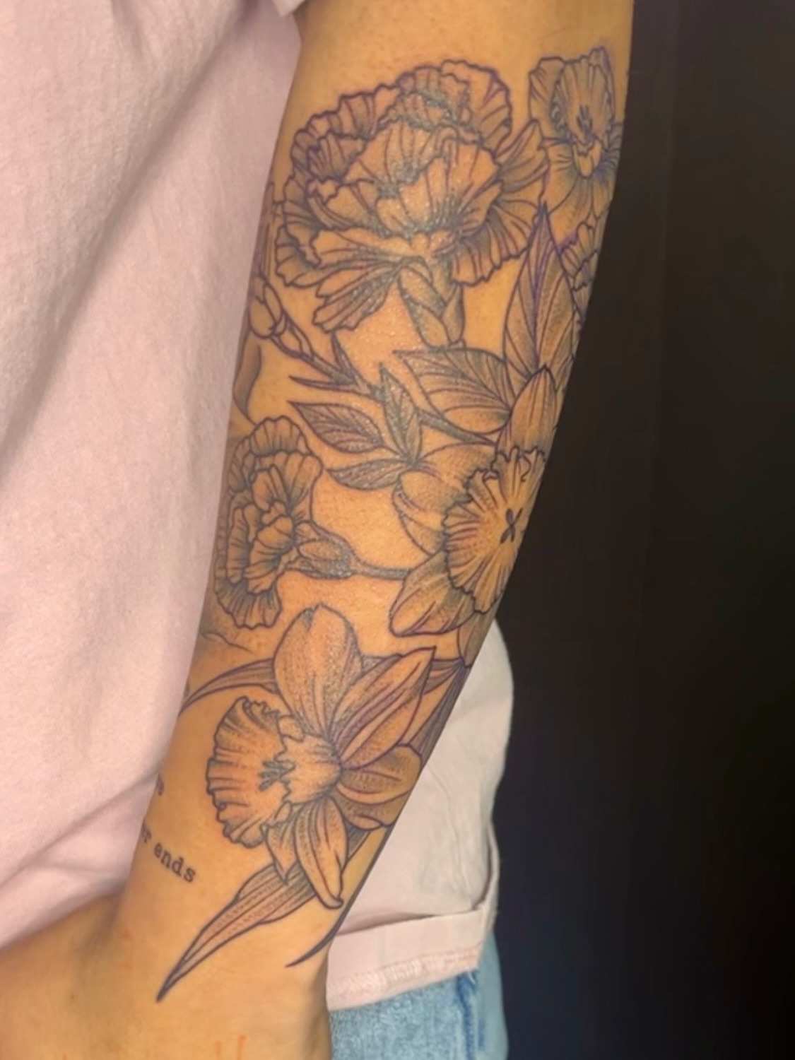 Tattoo by @angiestattoosaz — black_and_grey