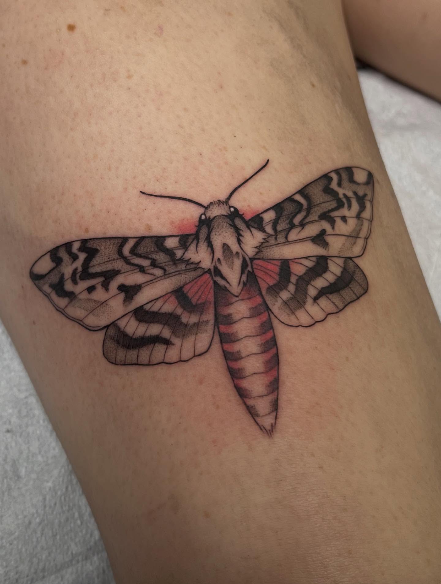 Tattoo by @apriljaytattoo — realism