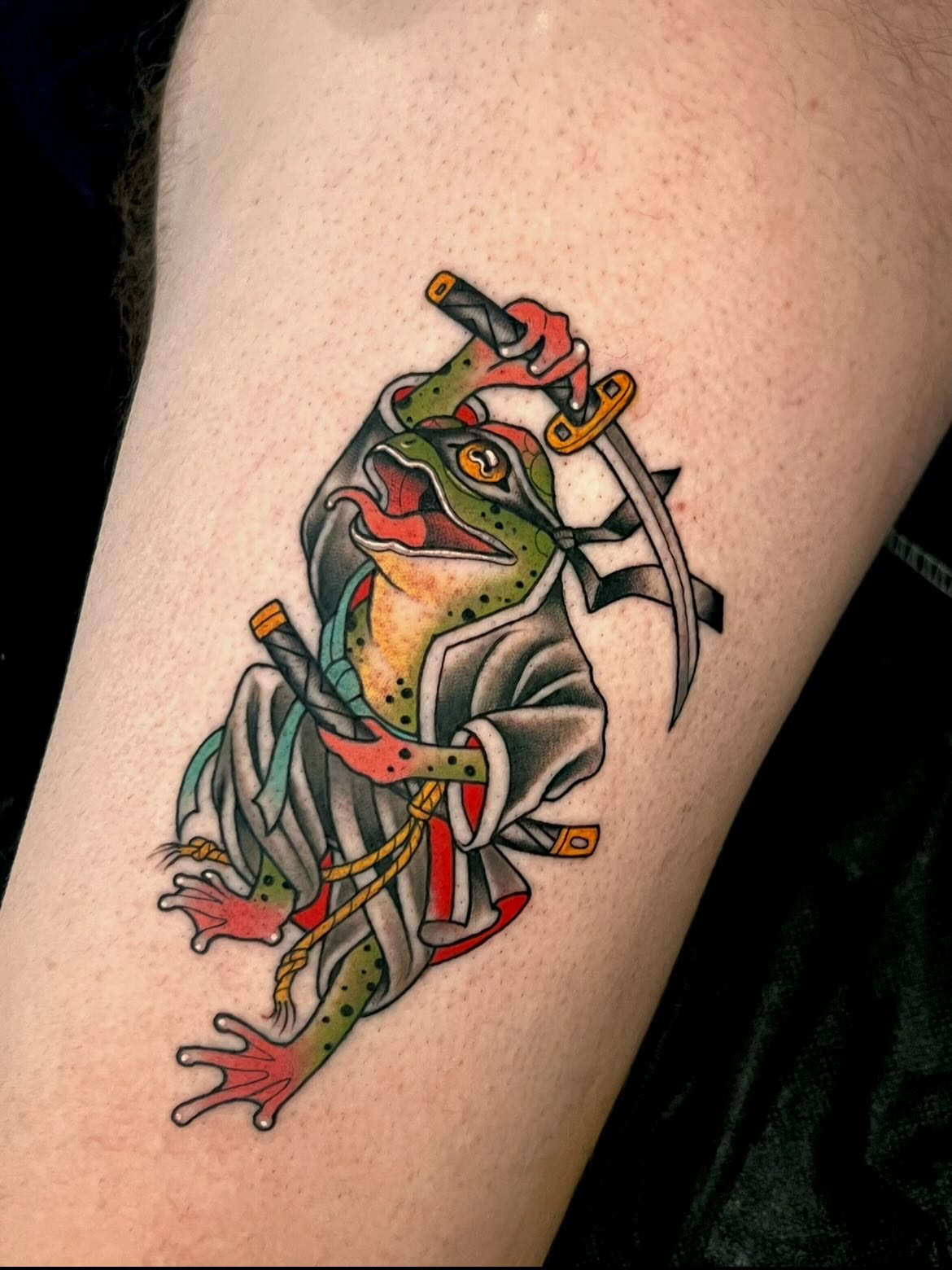 Frog in kimono American traditional tattoo on the thigh by 𝙻𝚒𝚊 𝙹𝚎𝚙𝚙𝚎𝚜𝚎𝚗