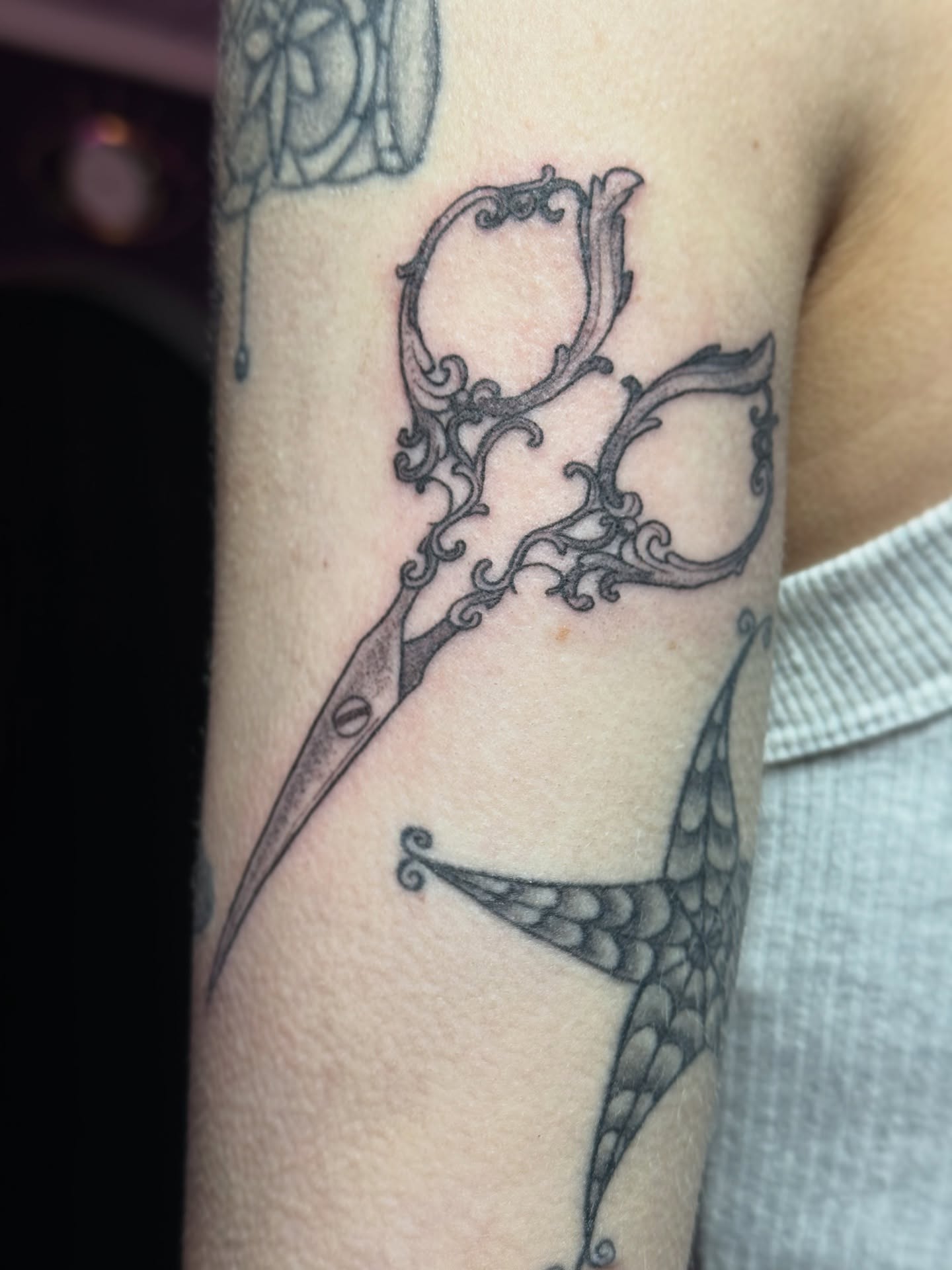 Tattoo by @rhiannontattoos — black_and_grey, ornamental