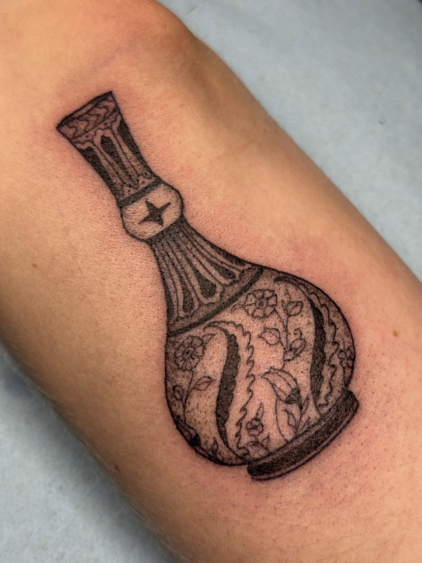 Tattoo by @rhiannontattoos — black_and_grey