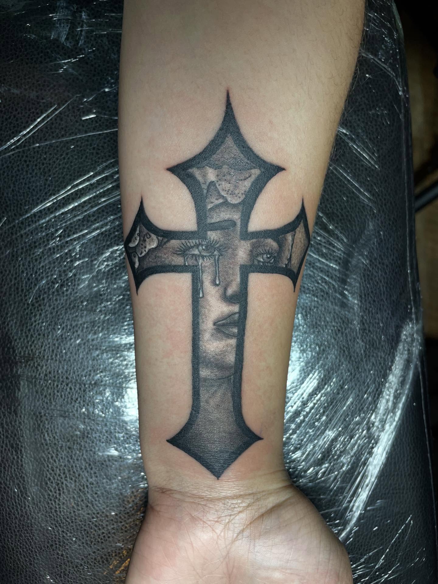 Tattoo by @lj._tattoos — black_and_grey, dark_realism
