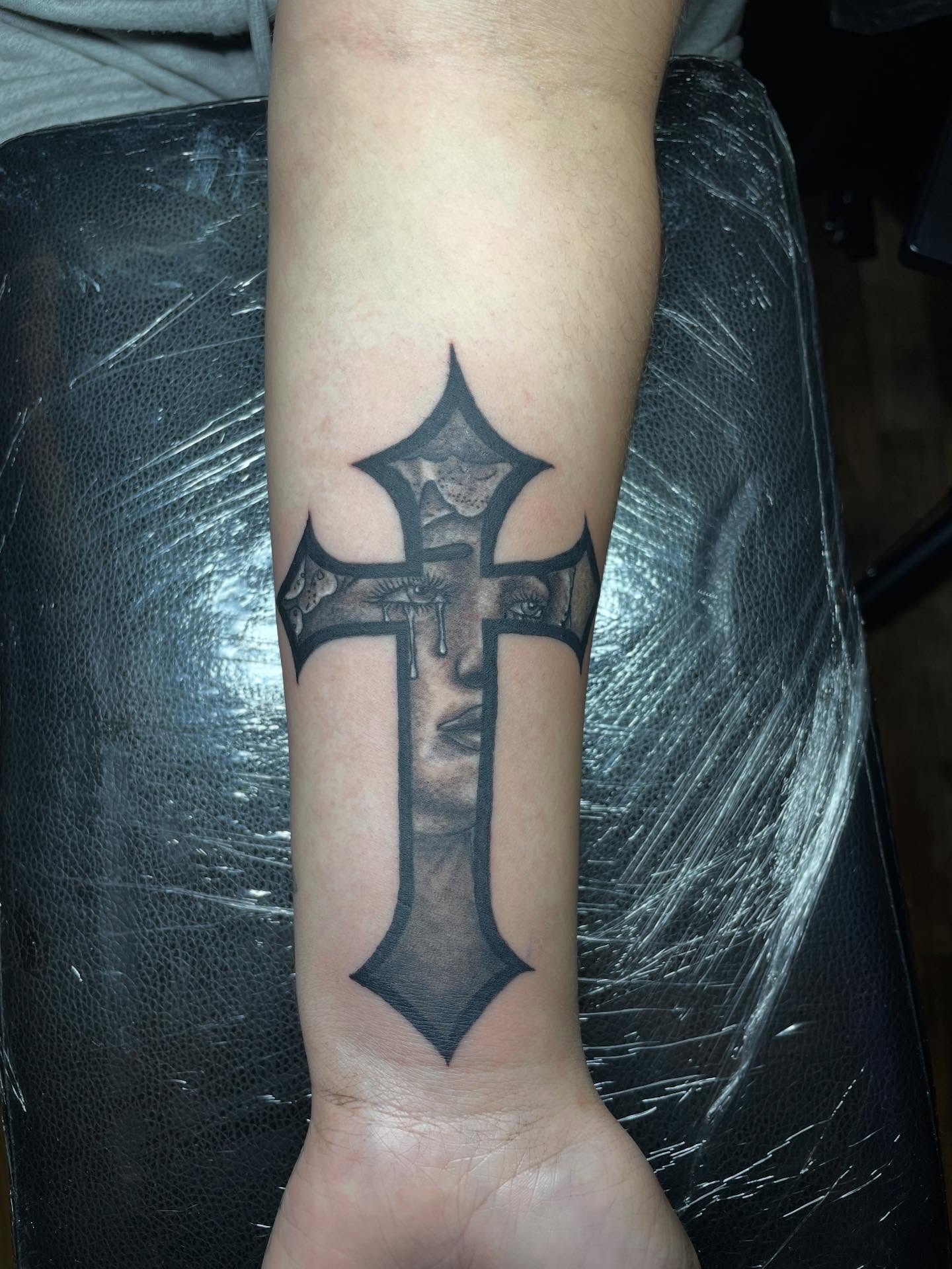 Tattoo by @lj._tattoos — black_and_grey, realism