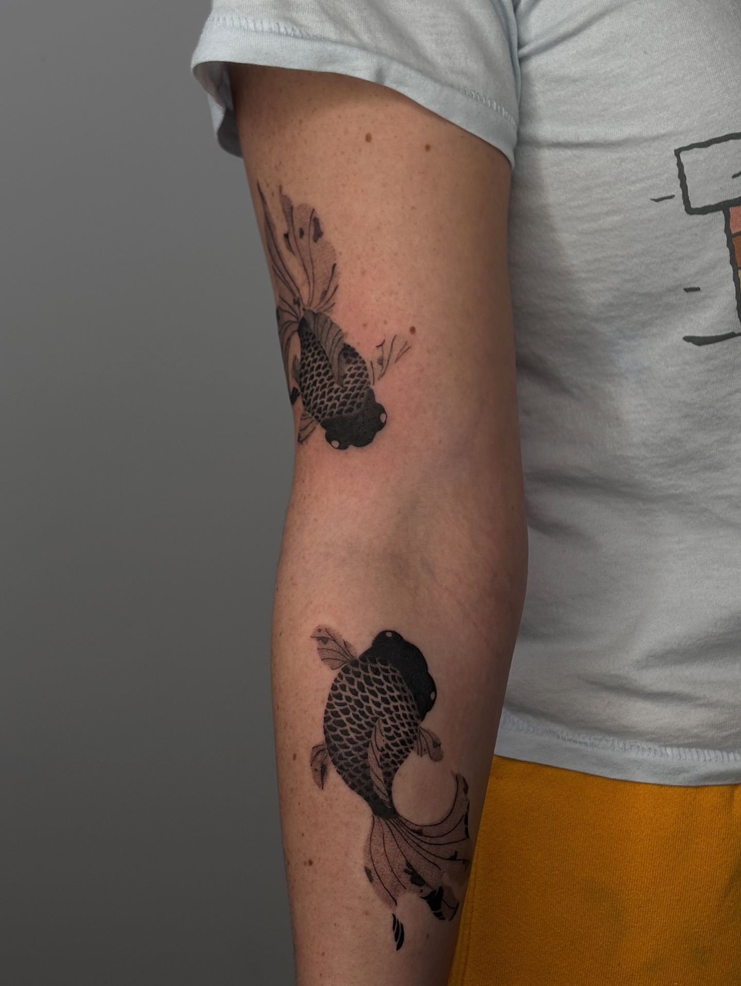 Tattoo by @sagodripp — black_and_grey