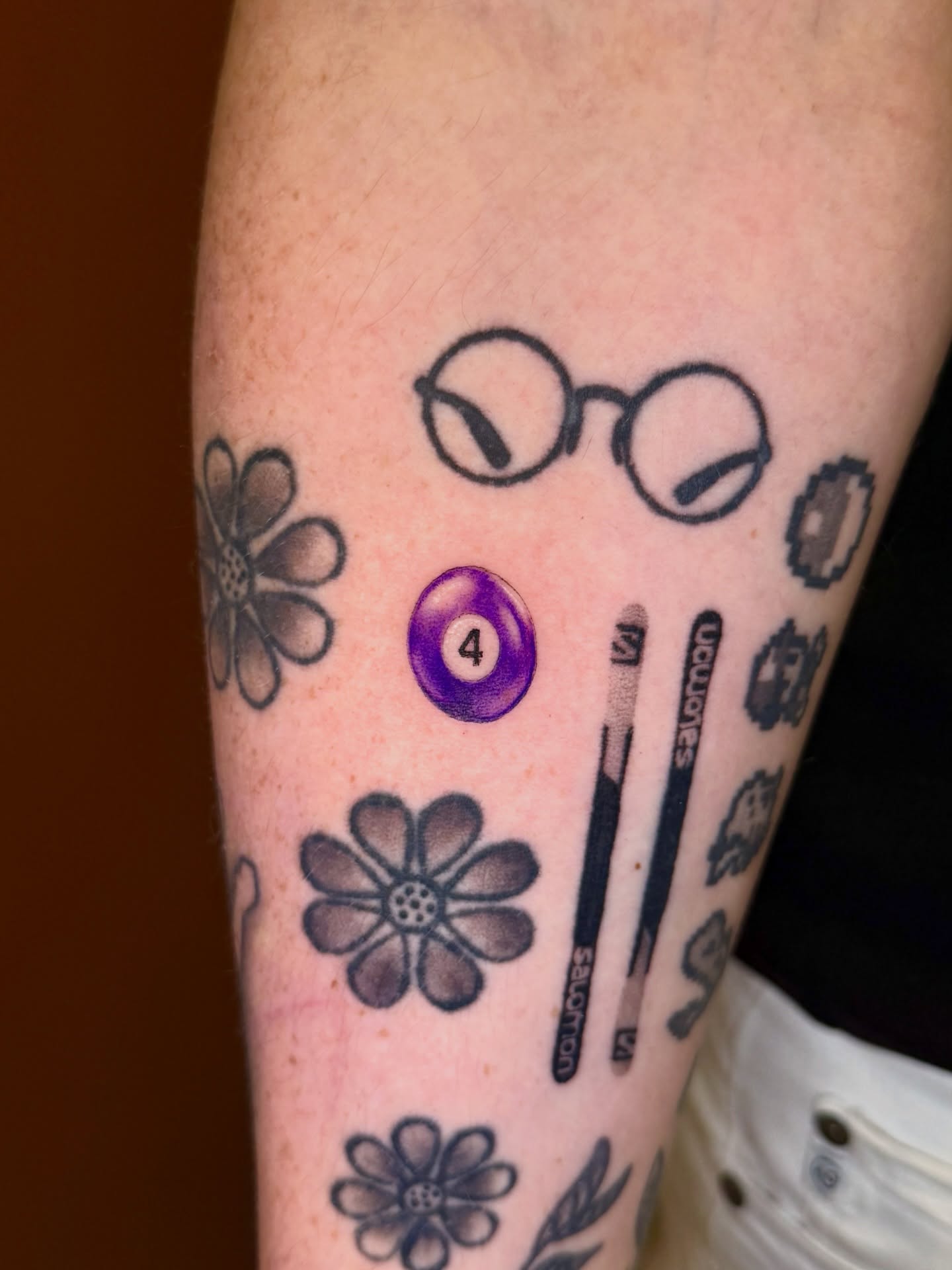 Billiards and flowers black and grey tattoo on the forearm by ๐
๐๐๐๐ณ๐ฎ๐ฆ๐ข ๐๐๐ญ๐ญ๐จ๐จs