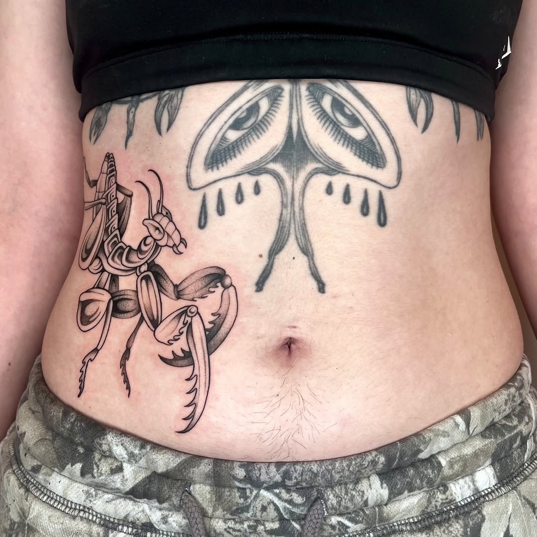 Tattoo by @carlavtattoos β black_and_grey, illustrative