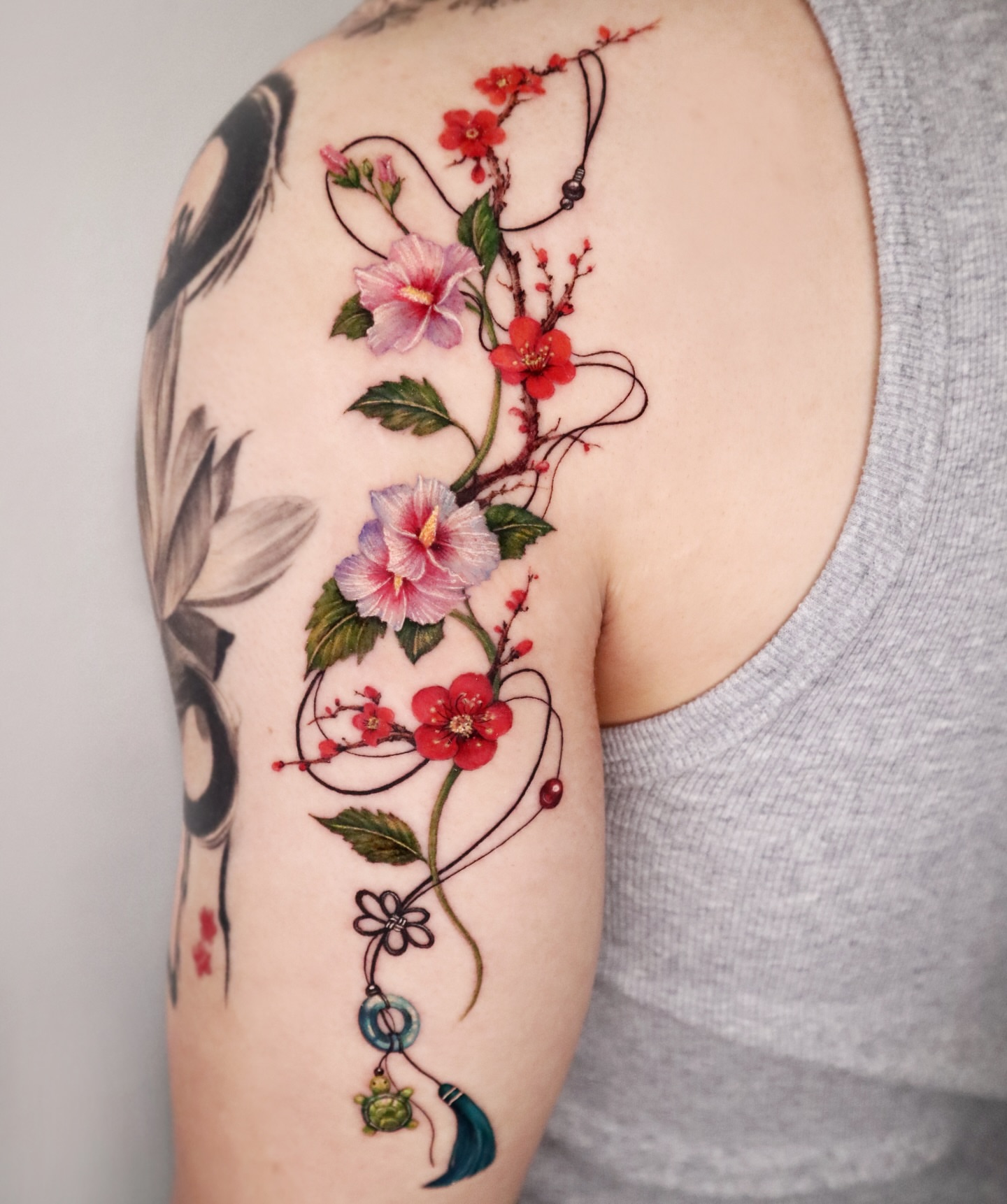 Tattoo by @miiu_tattoo — new_school, watercolor