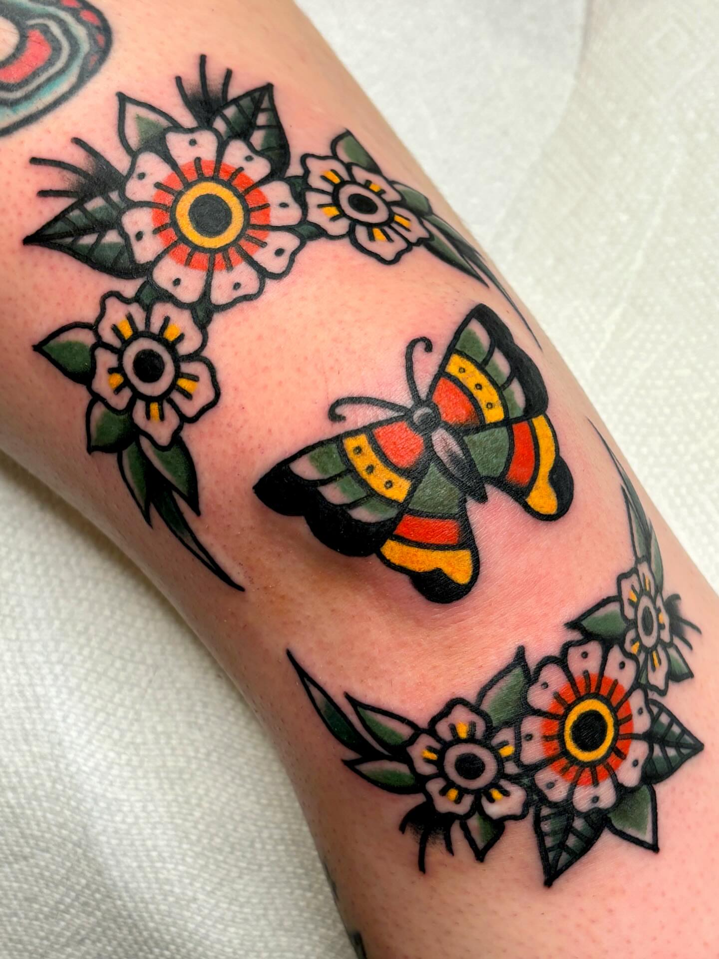 Tattoo by @rutattoos — american_traditional