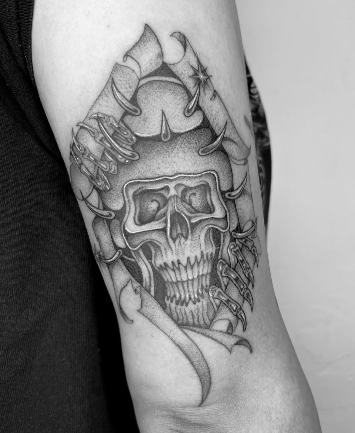 Tattoo by @derosario__ — black_and_grey, realism