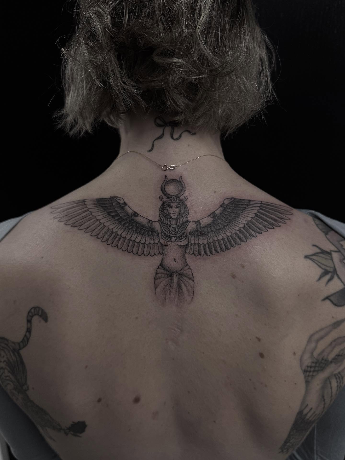 Tattoo by @bethanxvii — black_and_grey