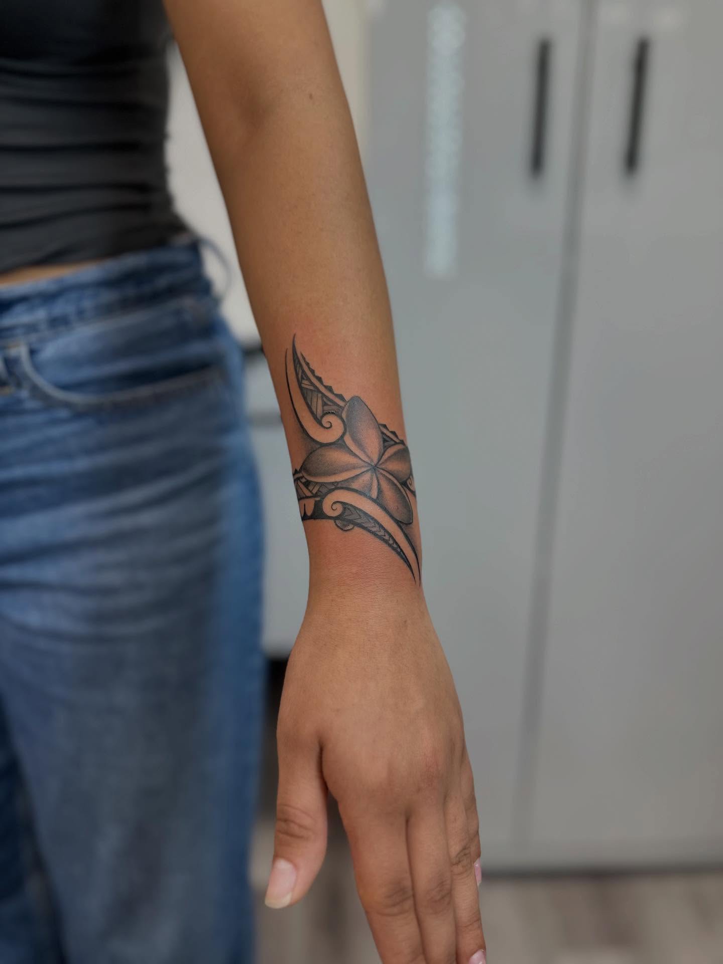Tattoo by @tattoosbyevan — black_and_grey, tribal