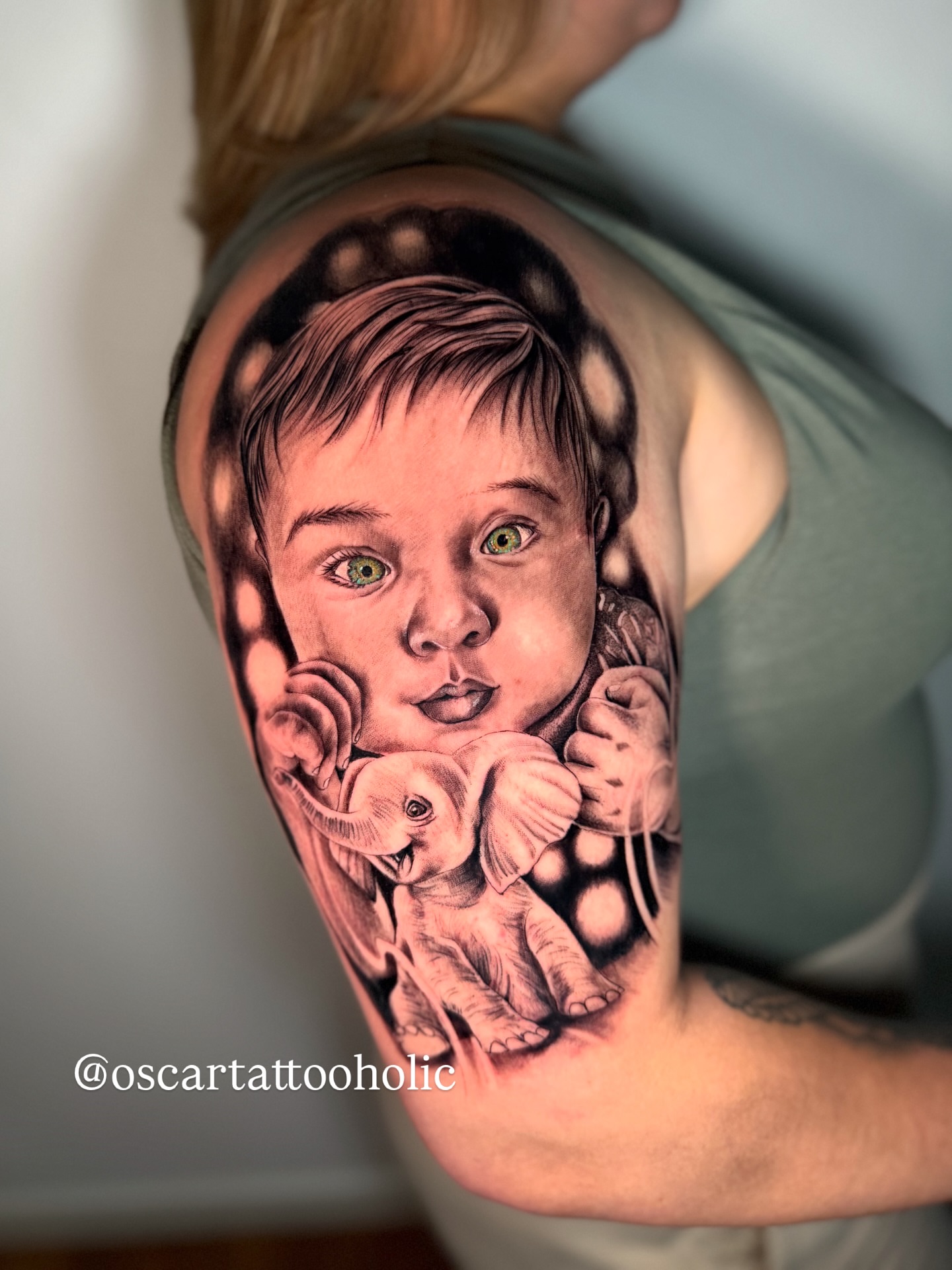 Tattoo by @oscartattooholic — realism, dotwork