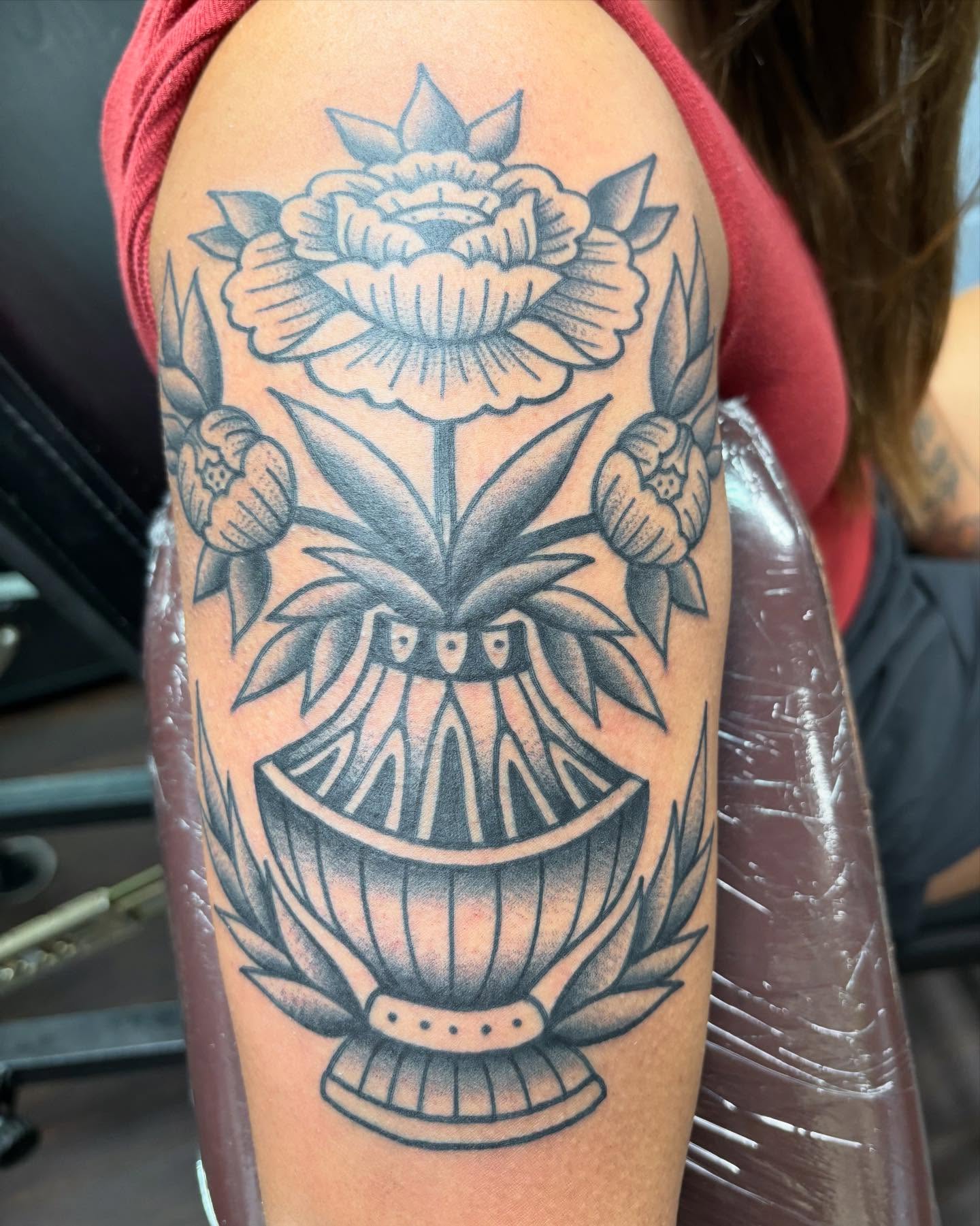 Tattoo by @steamedhamztattoo — american_traditional