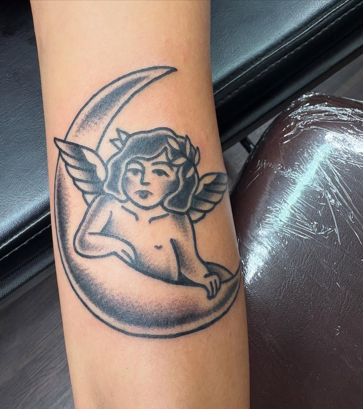 Tattoo by @steamedhamztattoo — black_and_grey