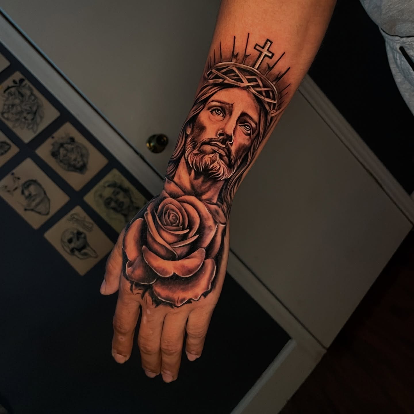 Tattoo by @giron21_tattoo — realism, black_and_grey