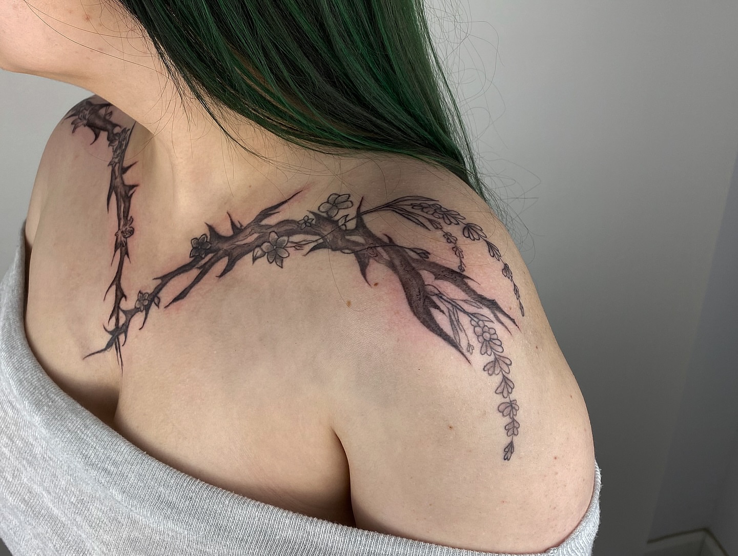 Tattoo by @shortkingtattoo — black_and_grey