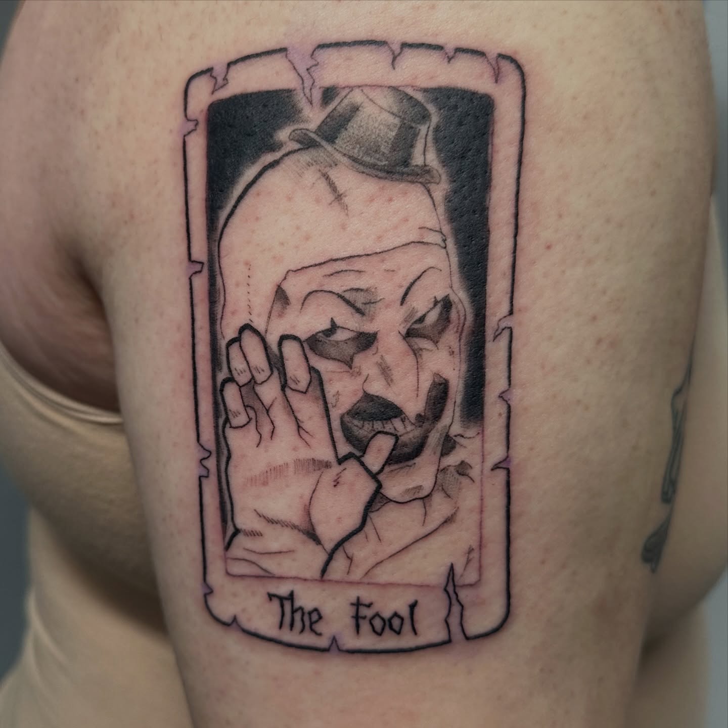 Tattoo by @leethemillennial — black_and_grey