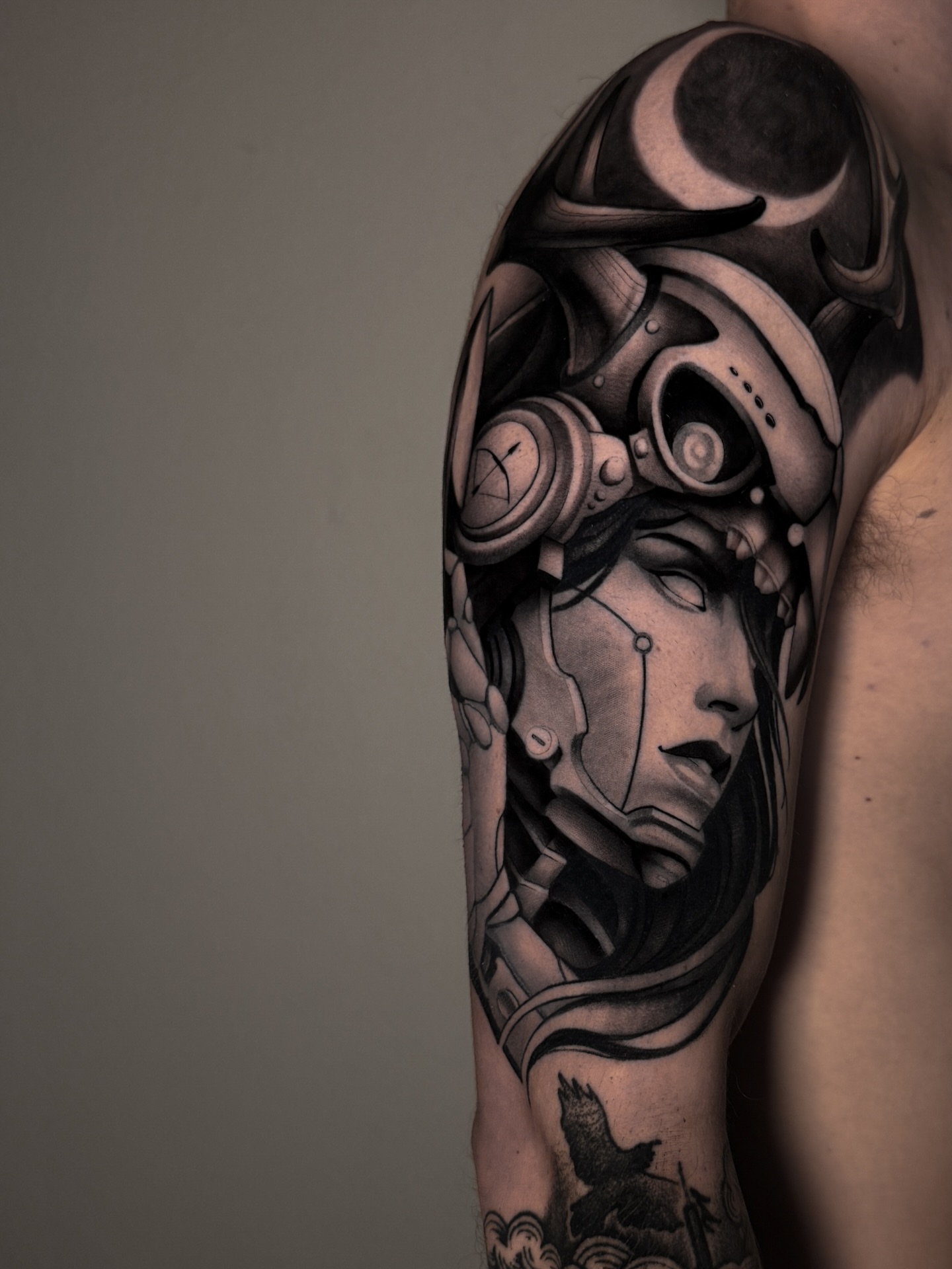 Mechanical woman realism tattoo on the forearm by Carlos Valdes ✨ Tattoo Artist in Tampa FL