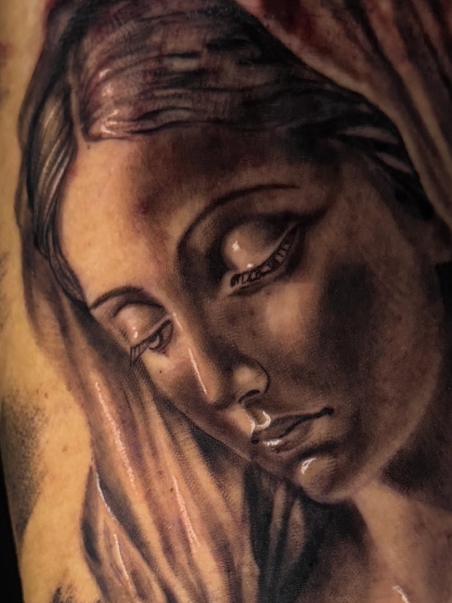 Tattoo by @lasmanosdeltoro — realism, dark_realism