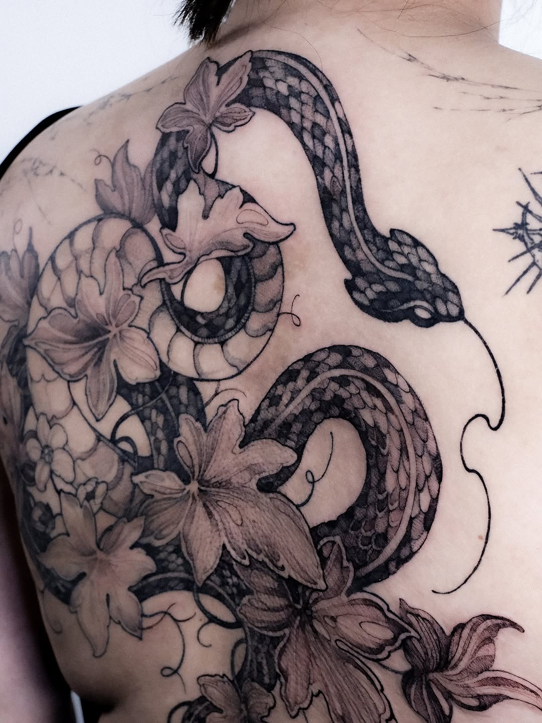Tattoo by @zozutattoo — black_and_grey, realism