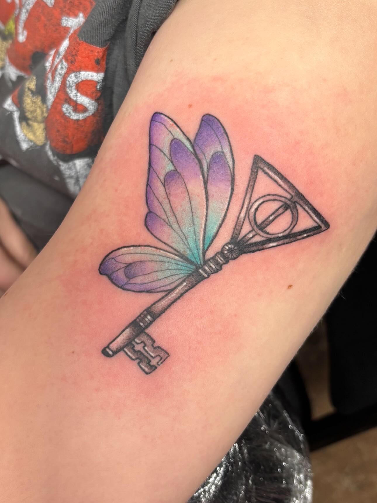 Tattoo by @arkoudatattoo — new_school, realism
