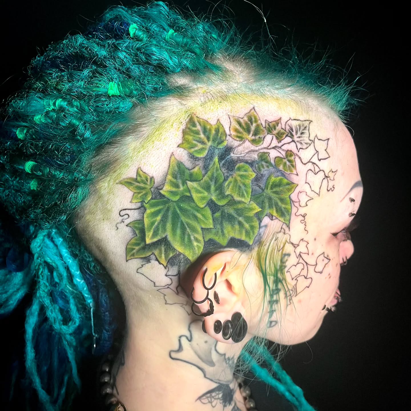 Tattoo by @artisticalyinked — dotwork