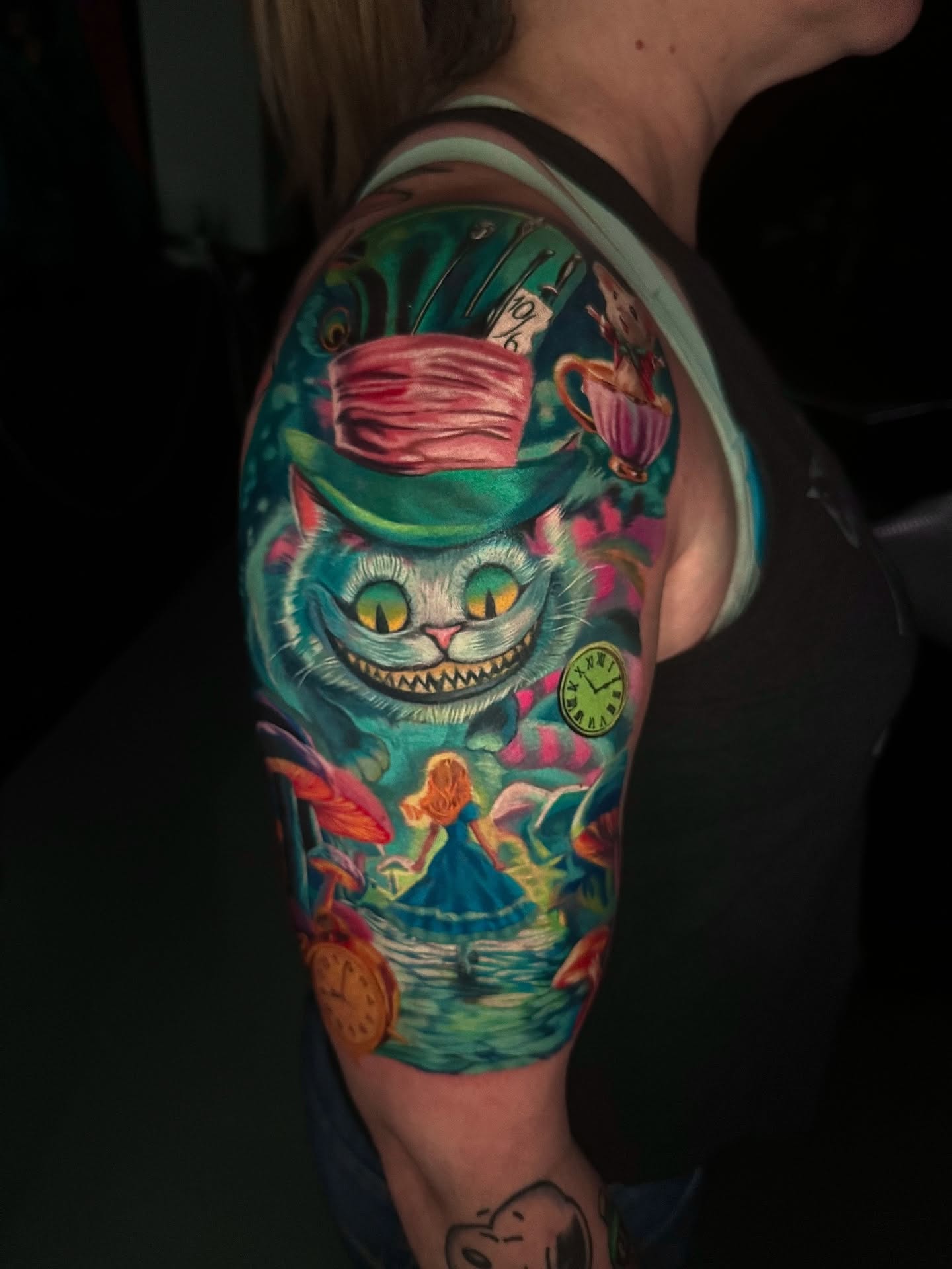 Tattoo by @varotattoos — illustrative, surrealism